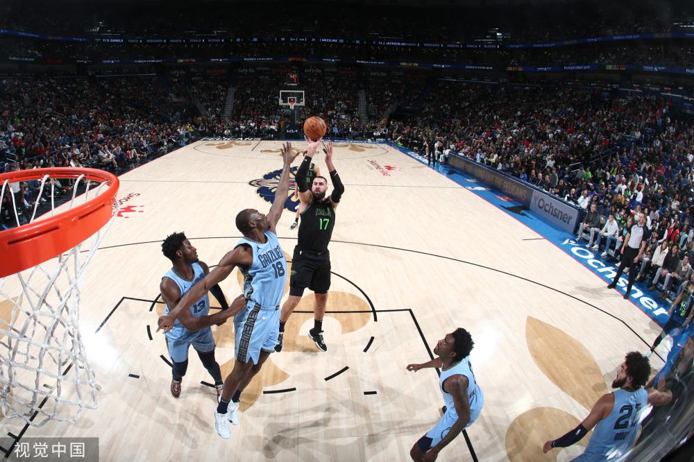 我们聚焦这 我们聚焦这